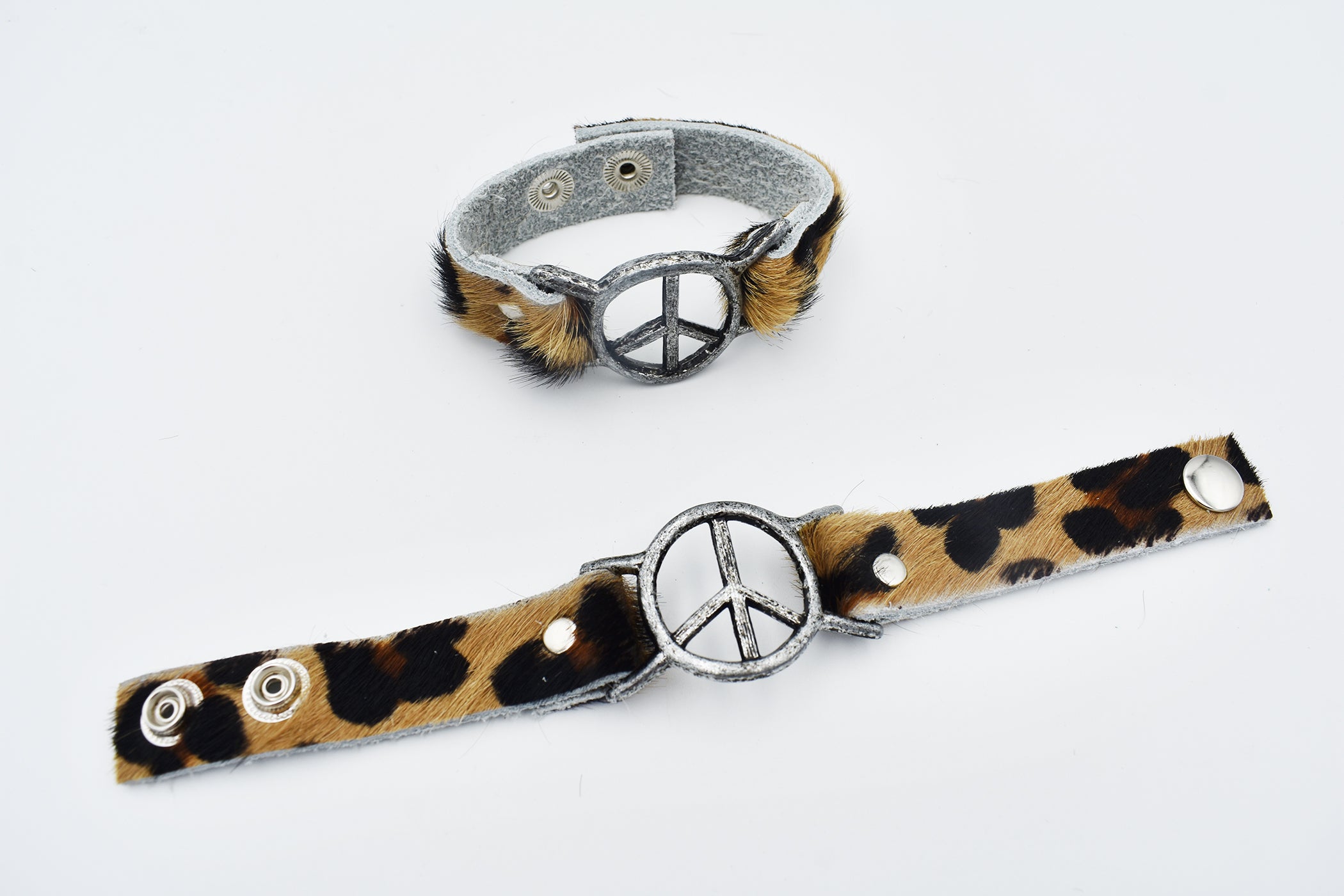 Peace Sign Leopard cuff