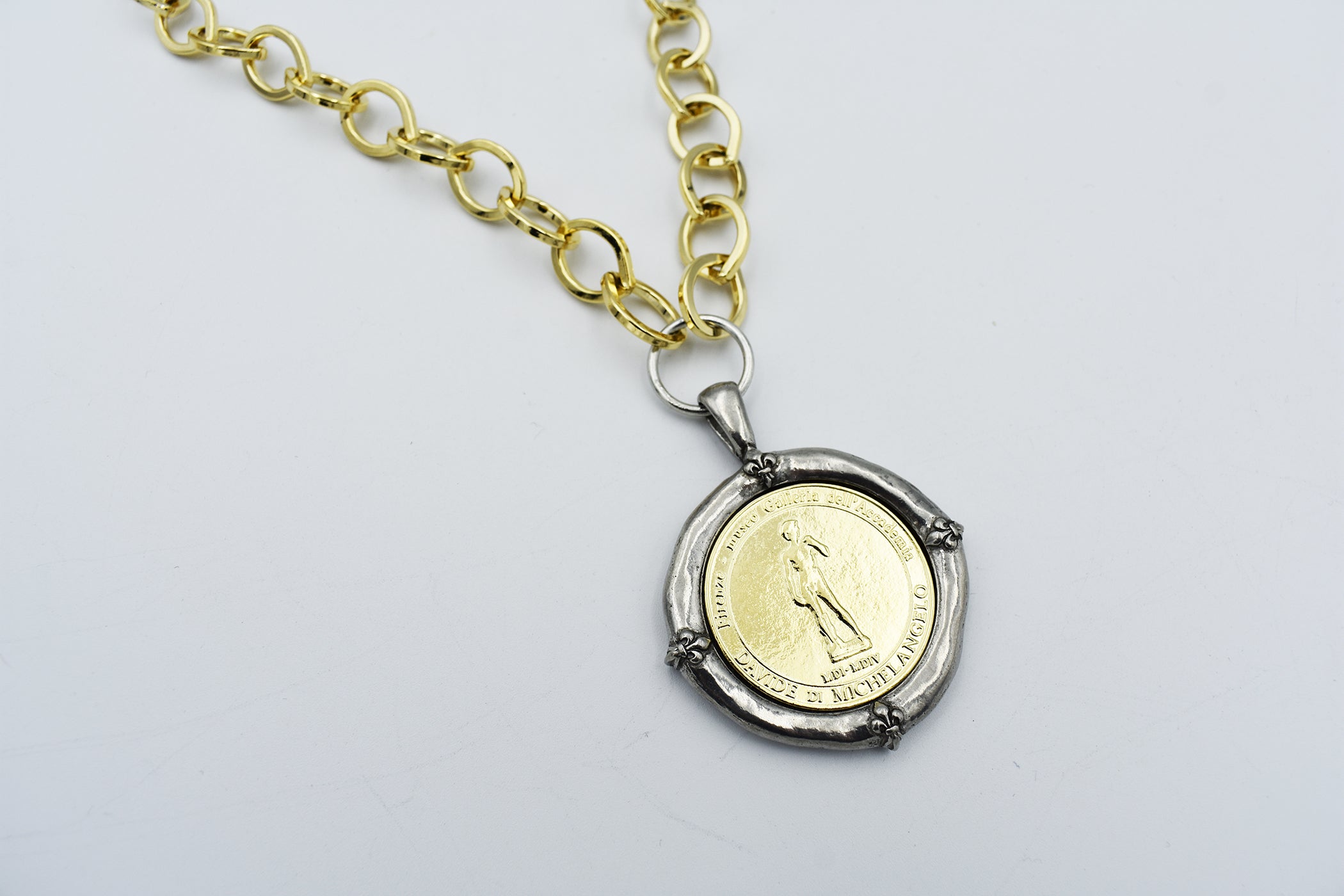 Italian Treasures Collection Gold Chain Necklace with David Coin