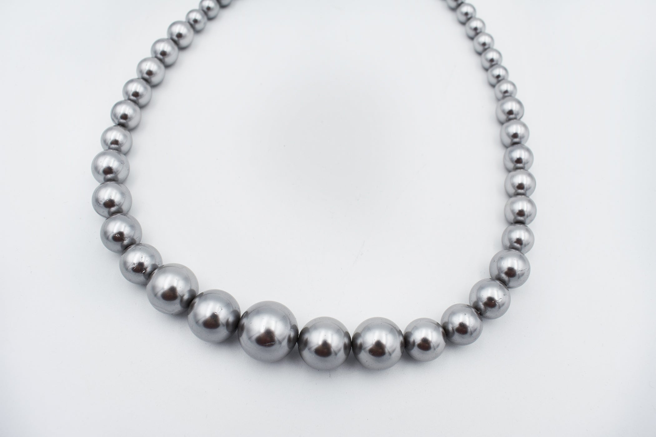 Graduated Silver Mother of Pearl Necklace