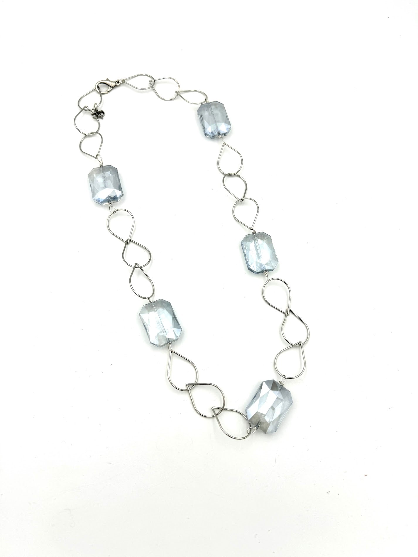 Airy Crystal Necklace