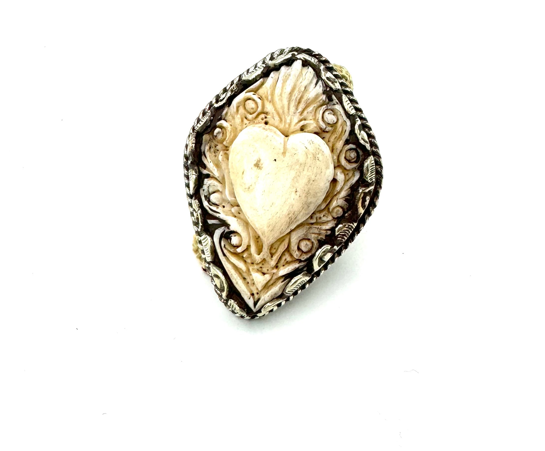 Sacred Heart Ring – Jennifer Ponson Jewelry Designs